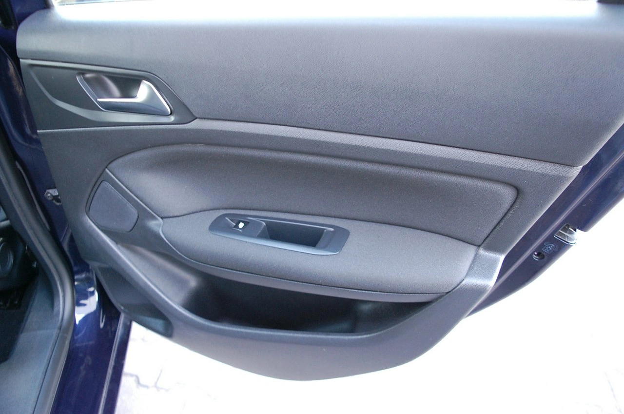 Peugeot 308 - Zdjęcie 30