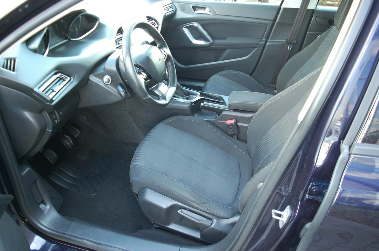 Peugeot 308 - Zdjęcie 4