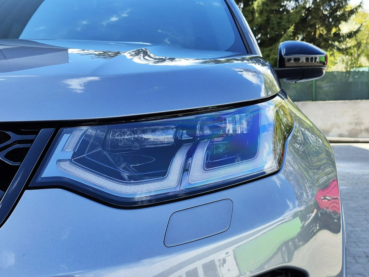 Land Rover Discovery Sport - Zdjęcie 12