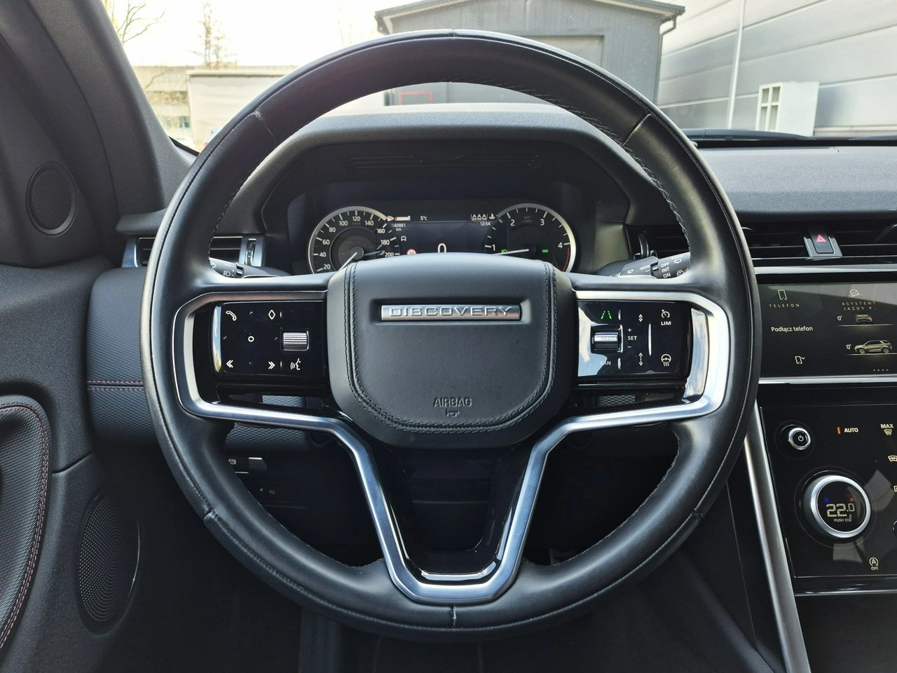 Land Rover Discovery Sport - Zdjęcie 26