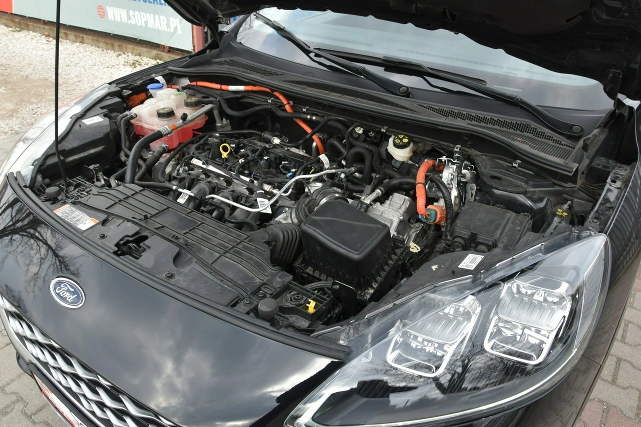 Ford Kuga - Zdjęcie 35