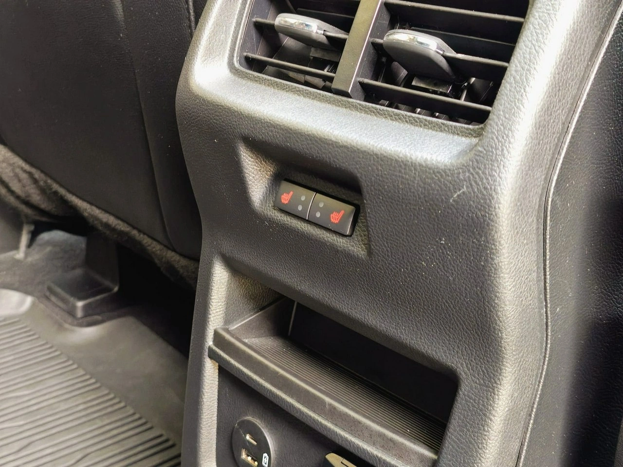 Ford Edge - Zdjęcie 19