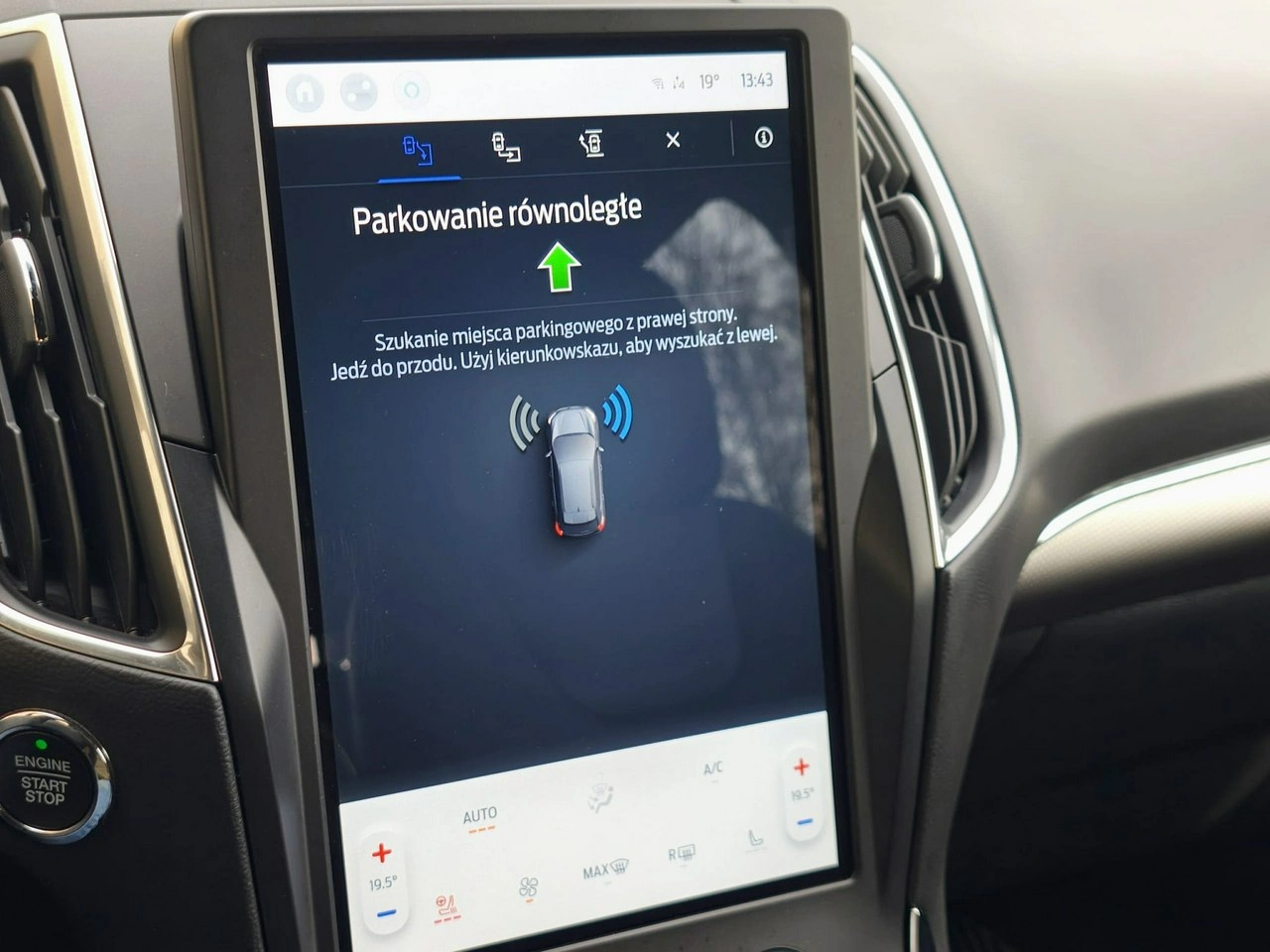 Ford Edge - Zdjęcie 24