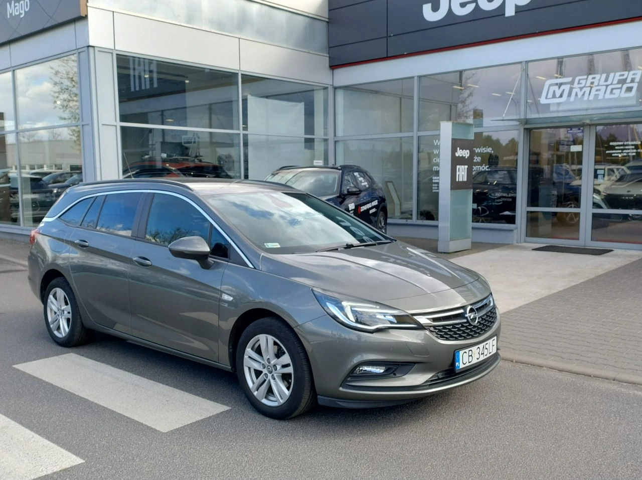 Opel Astra - Główne zdjęcie