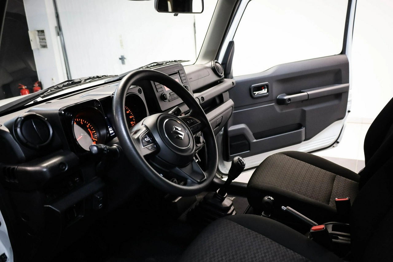 Suzuki Jimny - Zdjęcie 14