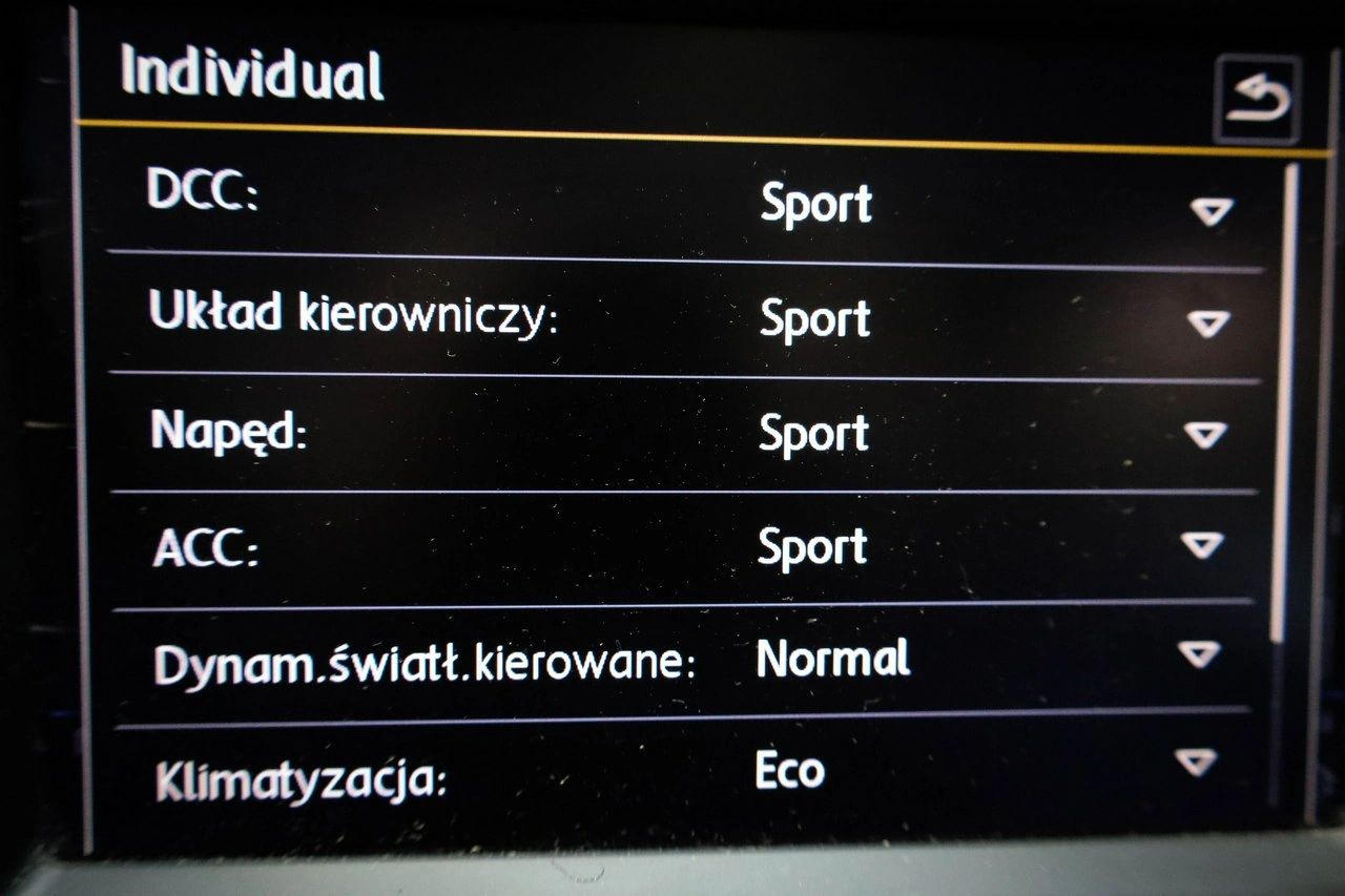 Volkswagen Golf - Zdjęcie 30