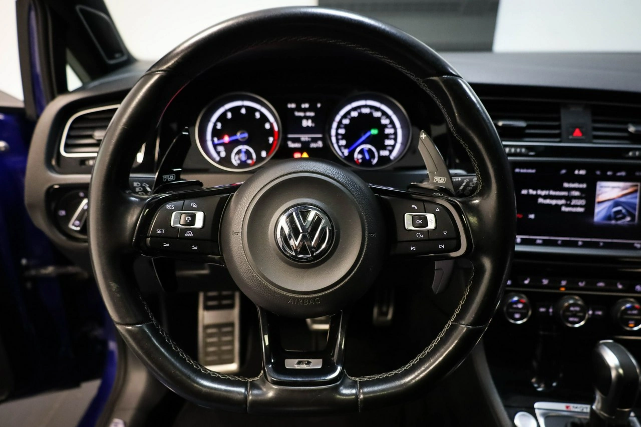 Volkswagen Golf - Zdjęcie 20