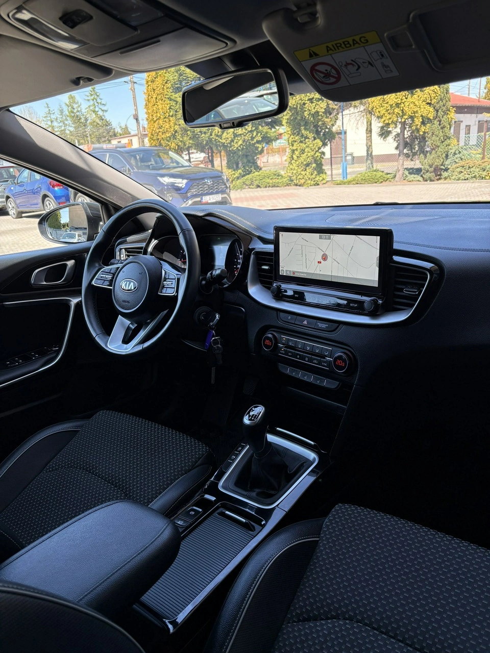 Kia XCeed - Zdjęcie 9