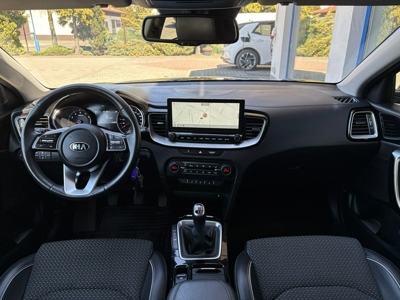 Kia XCeed - Zdjęcie 10