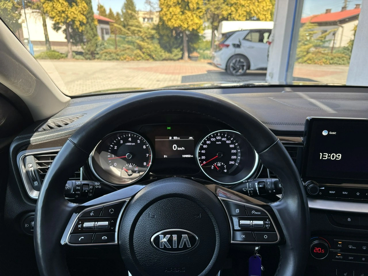 Kia XCeed - Zdjęcie 20