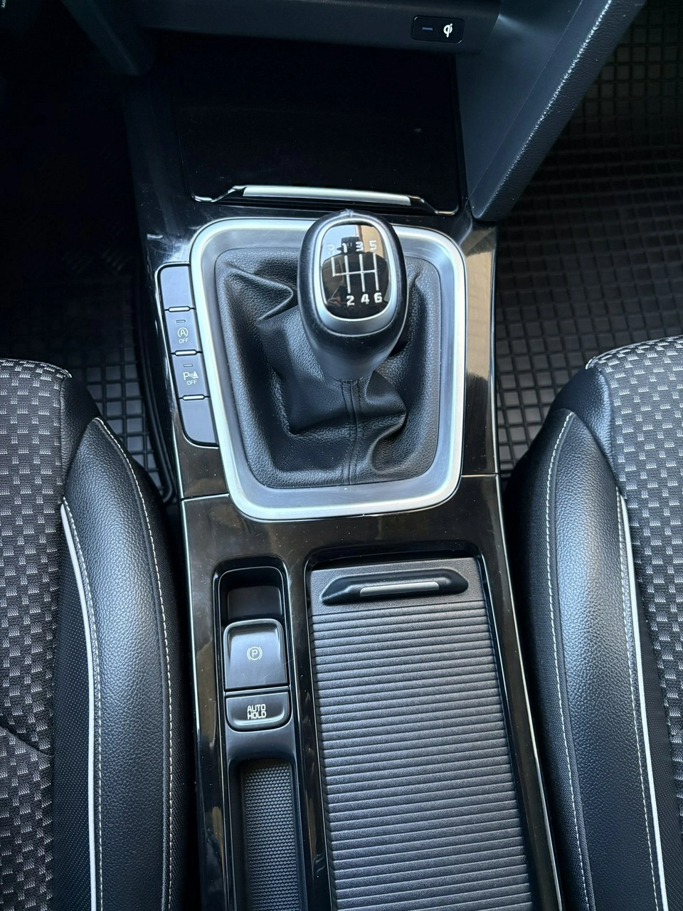 Kia XCeed - Zdjęcie 28