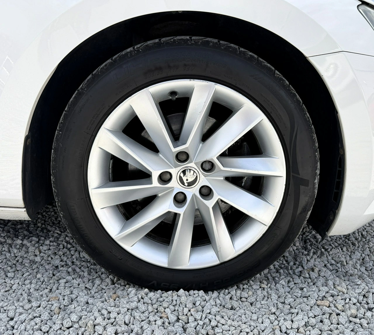 Skoda Superb - Zdjęcie 9