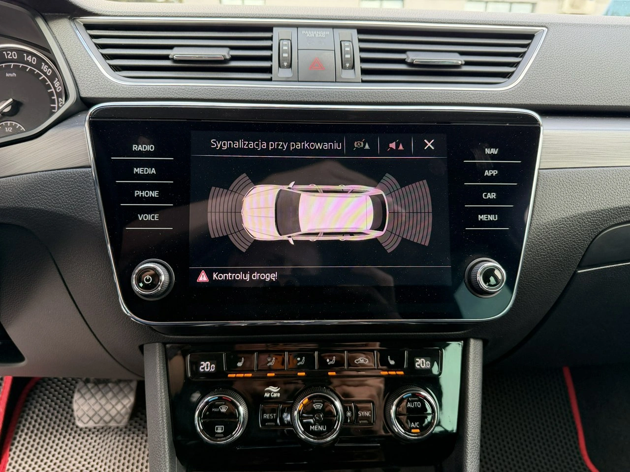 Skoda Superb - Zdjęcie 23