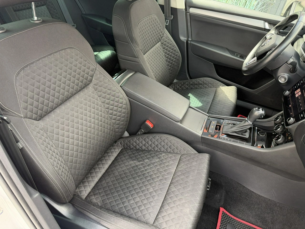 Skoda Superb - Zdjęcie 27