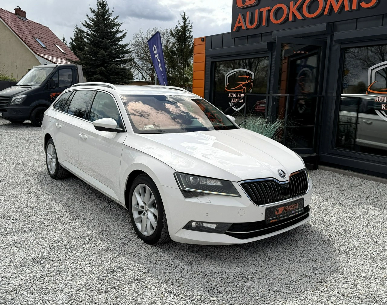Skoda Superb - Zdjęcie 1