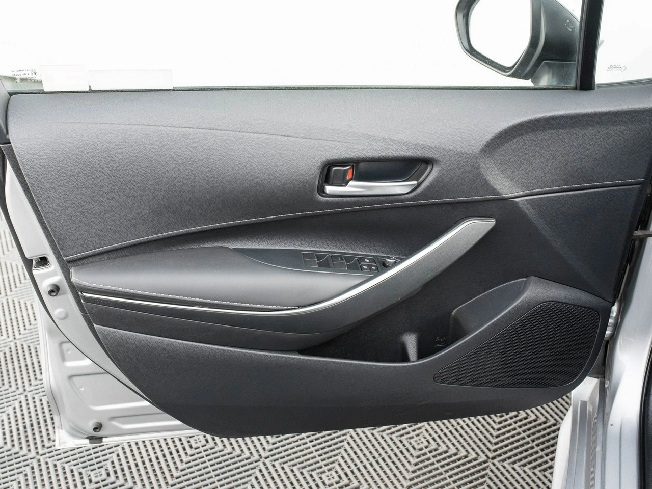 Toyota Corolla - Zdjęcie 9