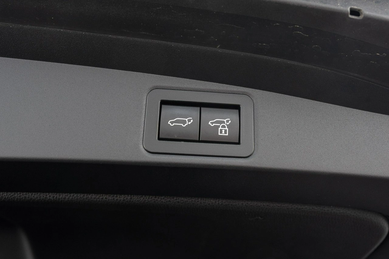 Toyota Corolla - Zdjęcie 26