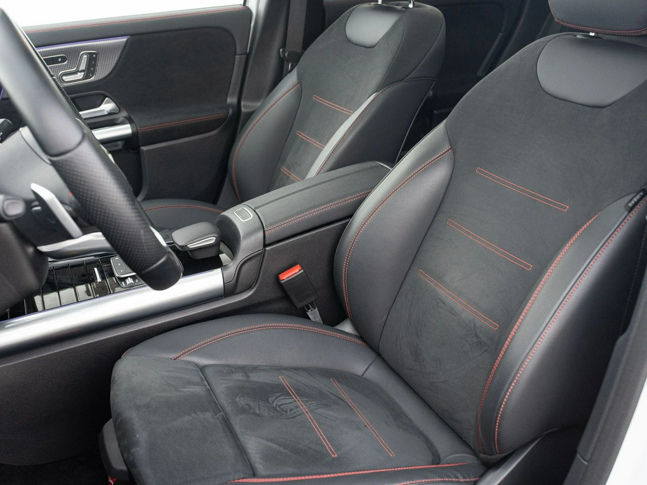 Mercedes EQA - Zdjęcie 13