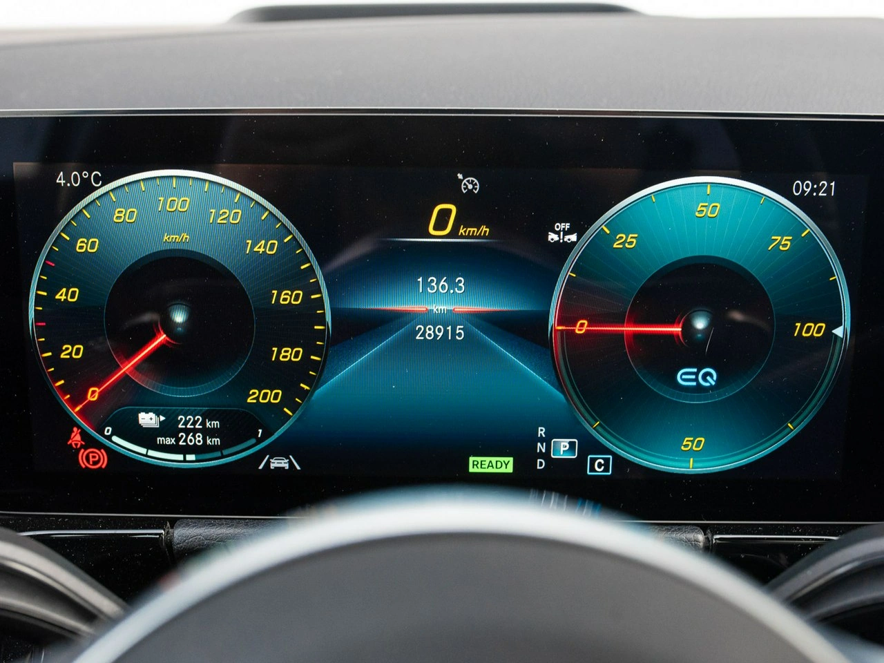 Mercedes EQA - Zdjęcie 14