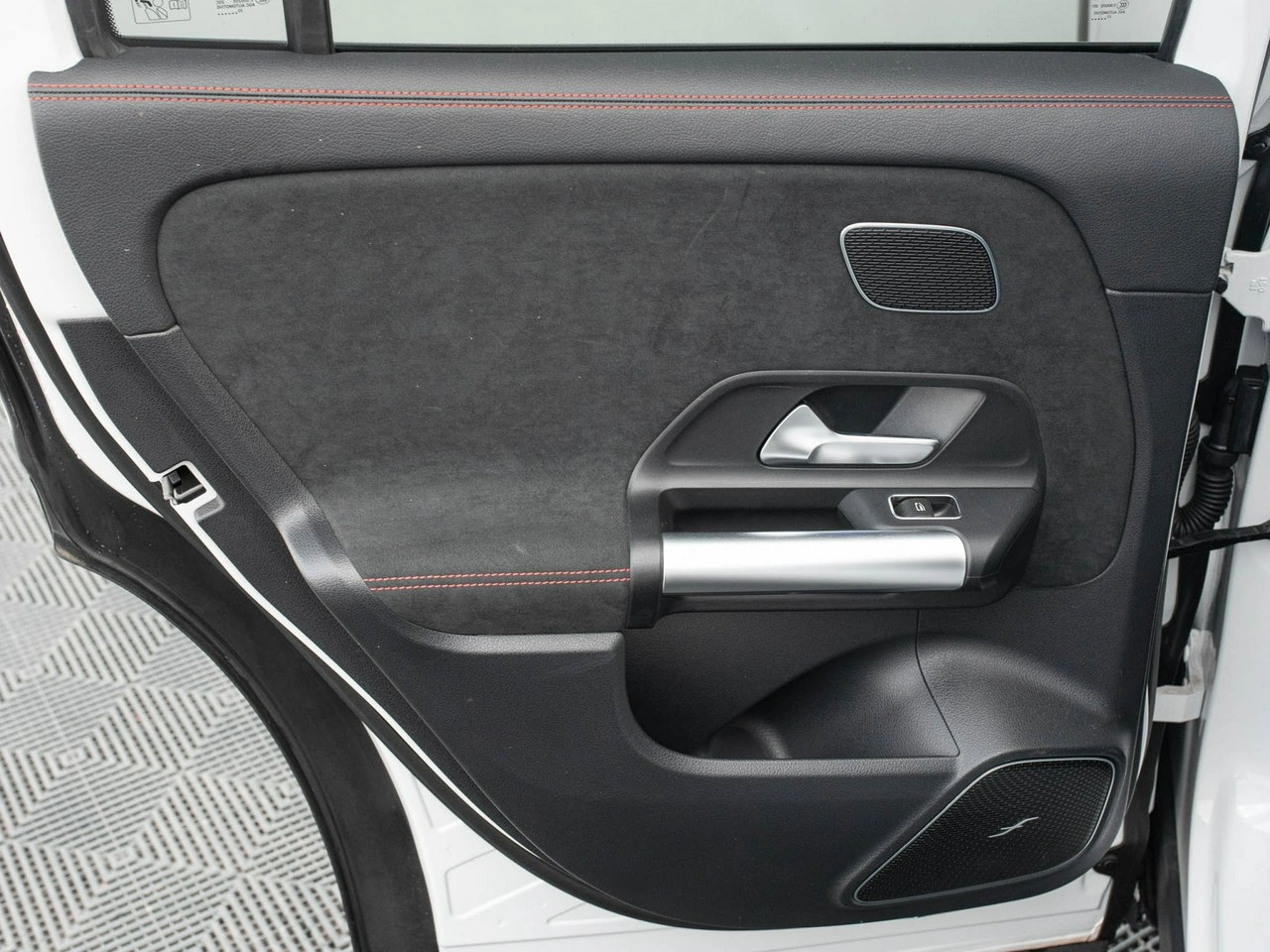 Mercedes EQA - Zdjęcie 22