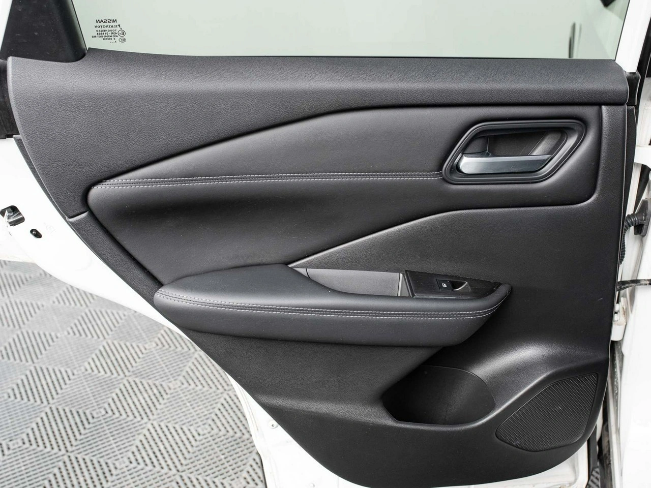 Nissan Qashqai - Zdjęcie 21