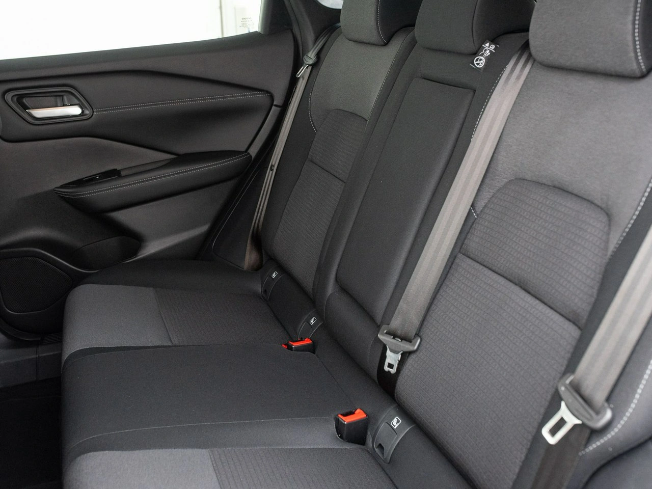 Nissan Qashqai - Zdjęcie 23