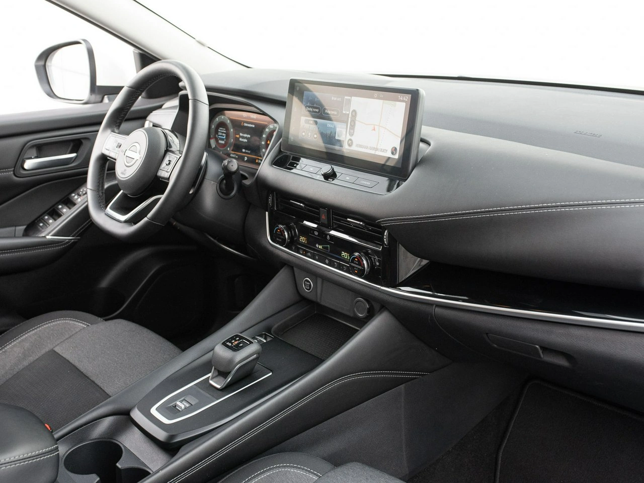 Nissan Qashqai - Zdjęcie 26