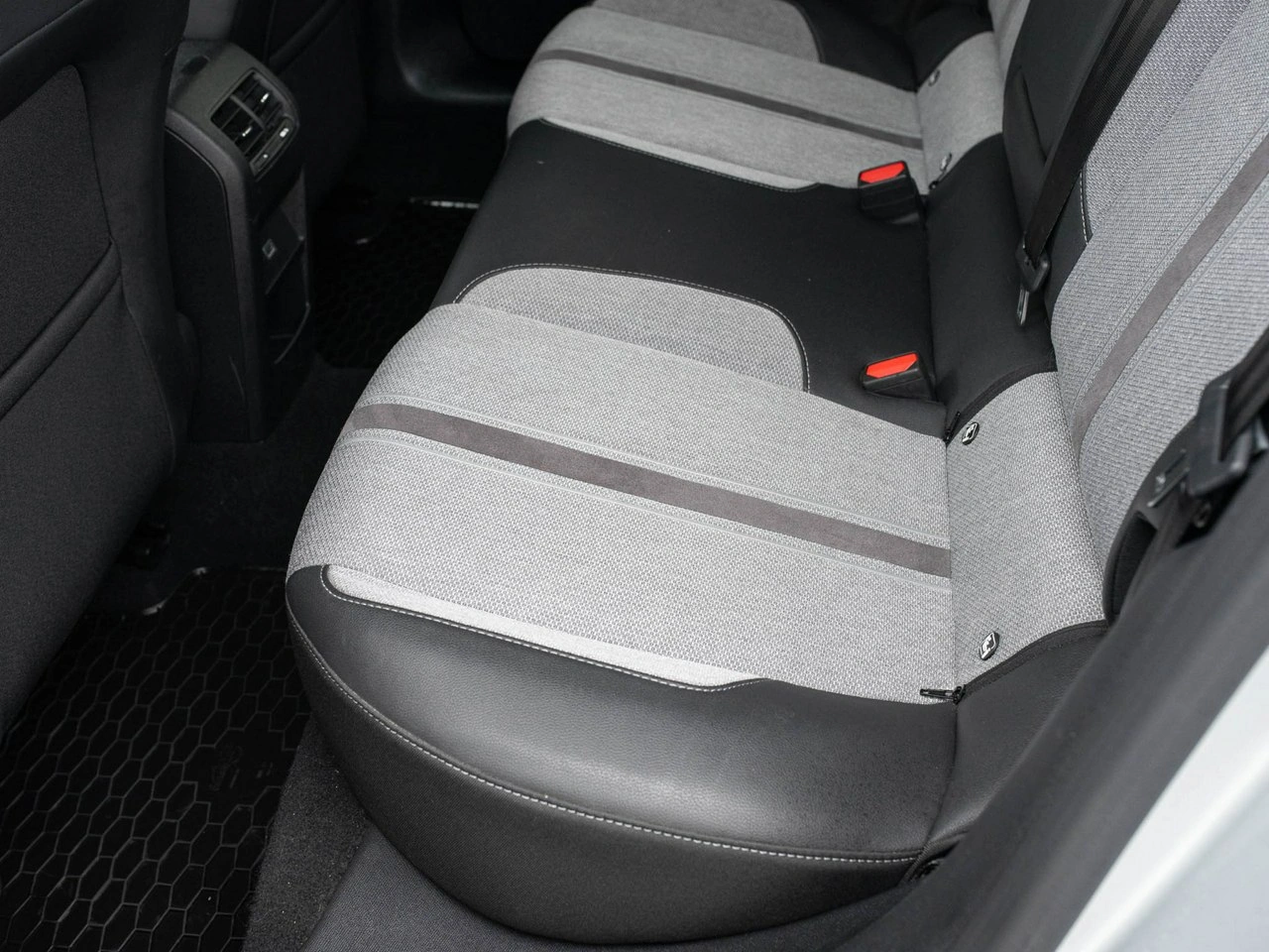 Opel Astra - Zdjęcie 23