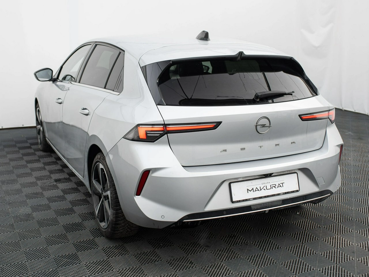 Opel Astra - Zdjęcie 3