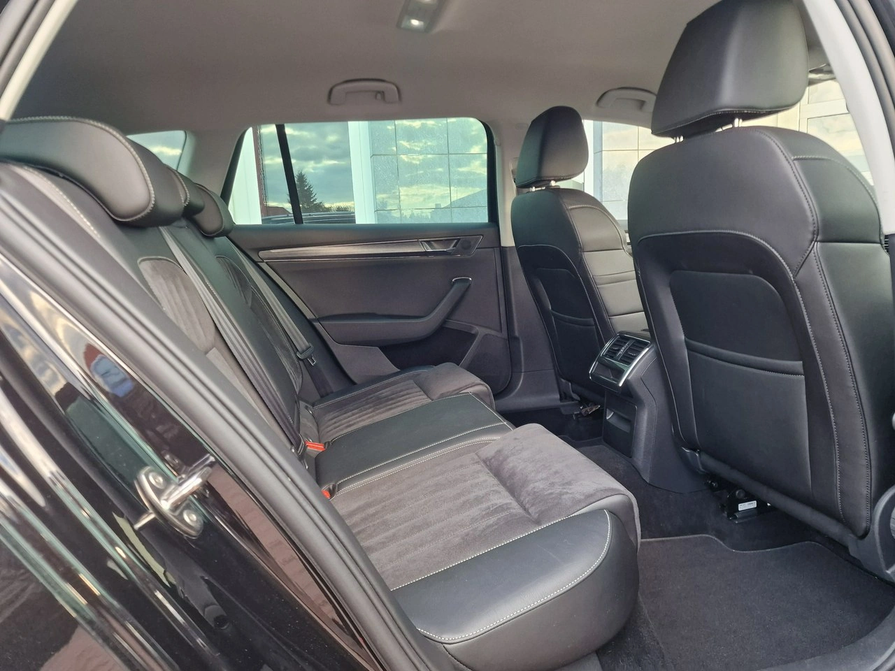 Skoda Superb - Zdjęcie 22