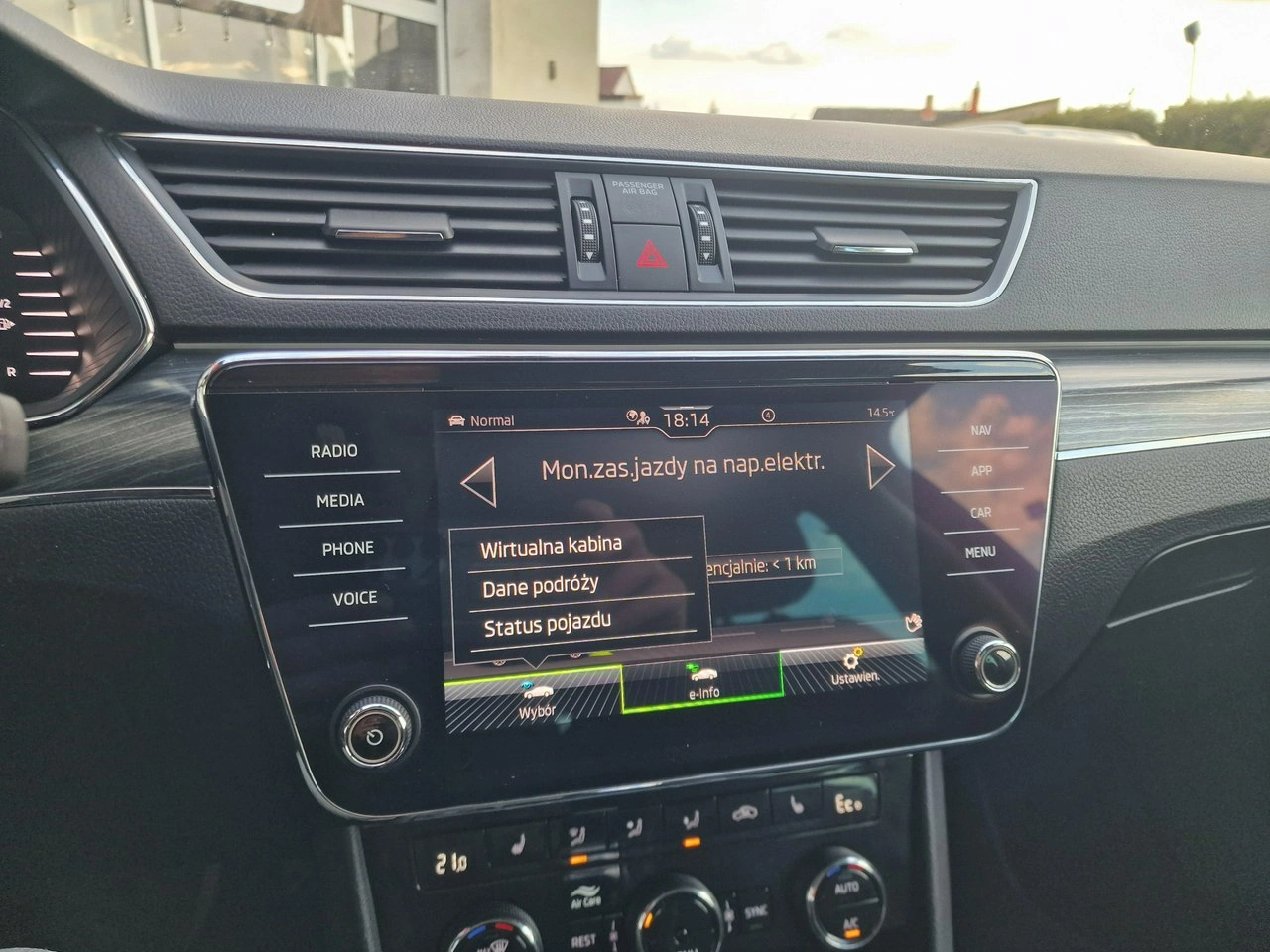 Skoda Superb - Zdjęcie 30