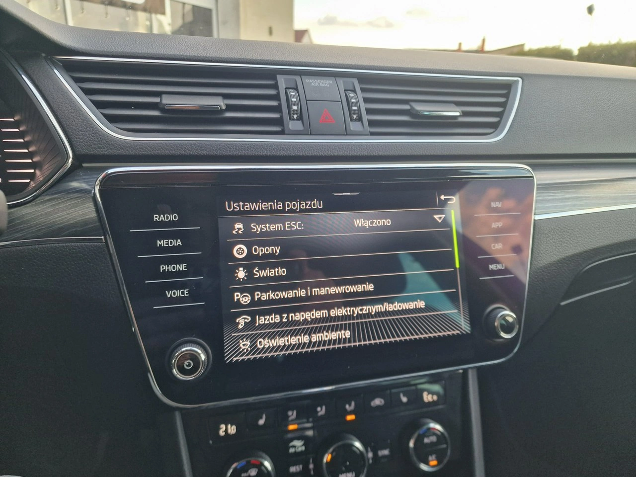 Skoda Superb - Zdjęcie 31