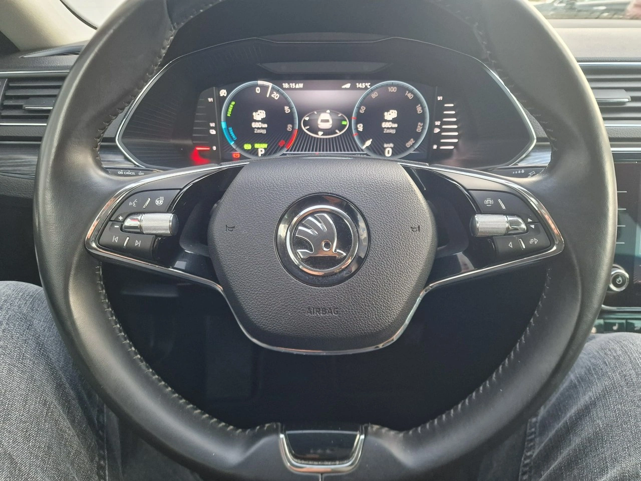 Skoda Superb - Zdjęcie 34