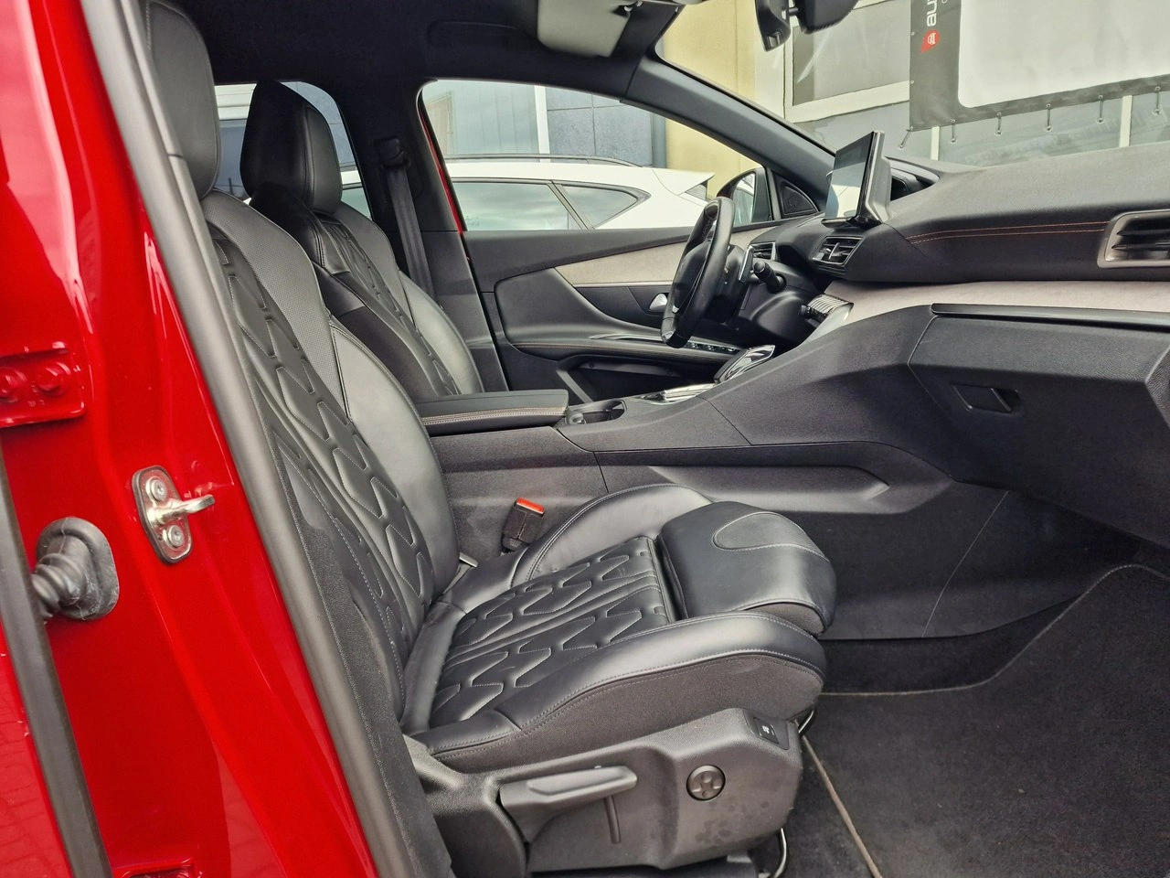 Peugeot 3008 - Zdjęcie 23