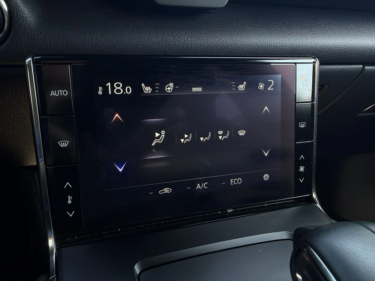 Mazda MX-30 - Zdjęcie 27