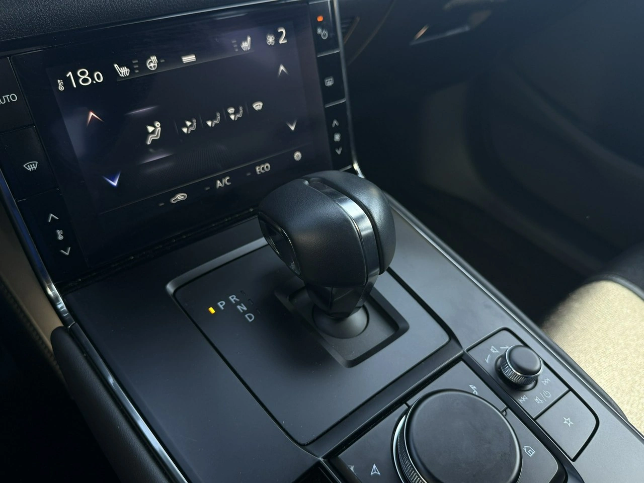 Mazda MX-30 - Zdjęcie 28