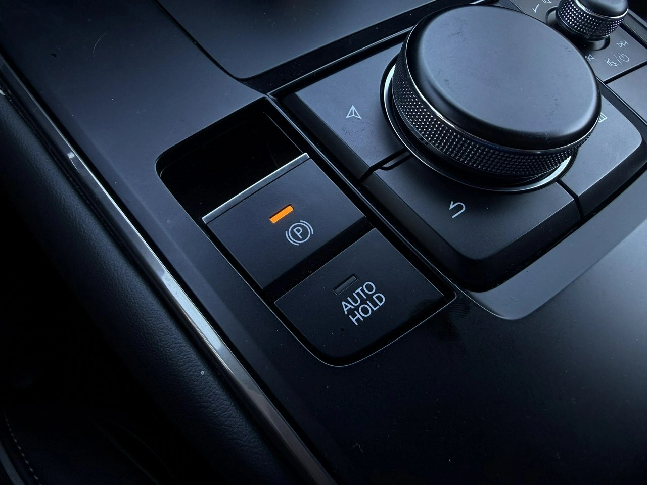 Mazda MX-30 - Zdjęcie 29