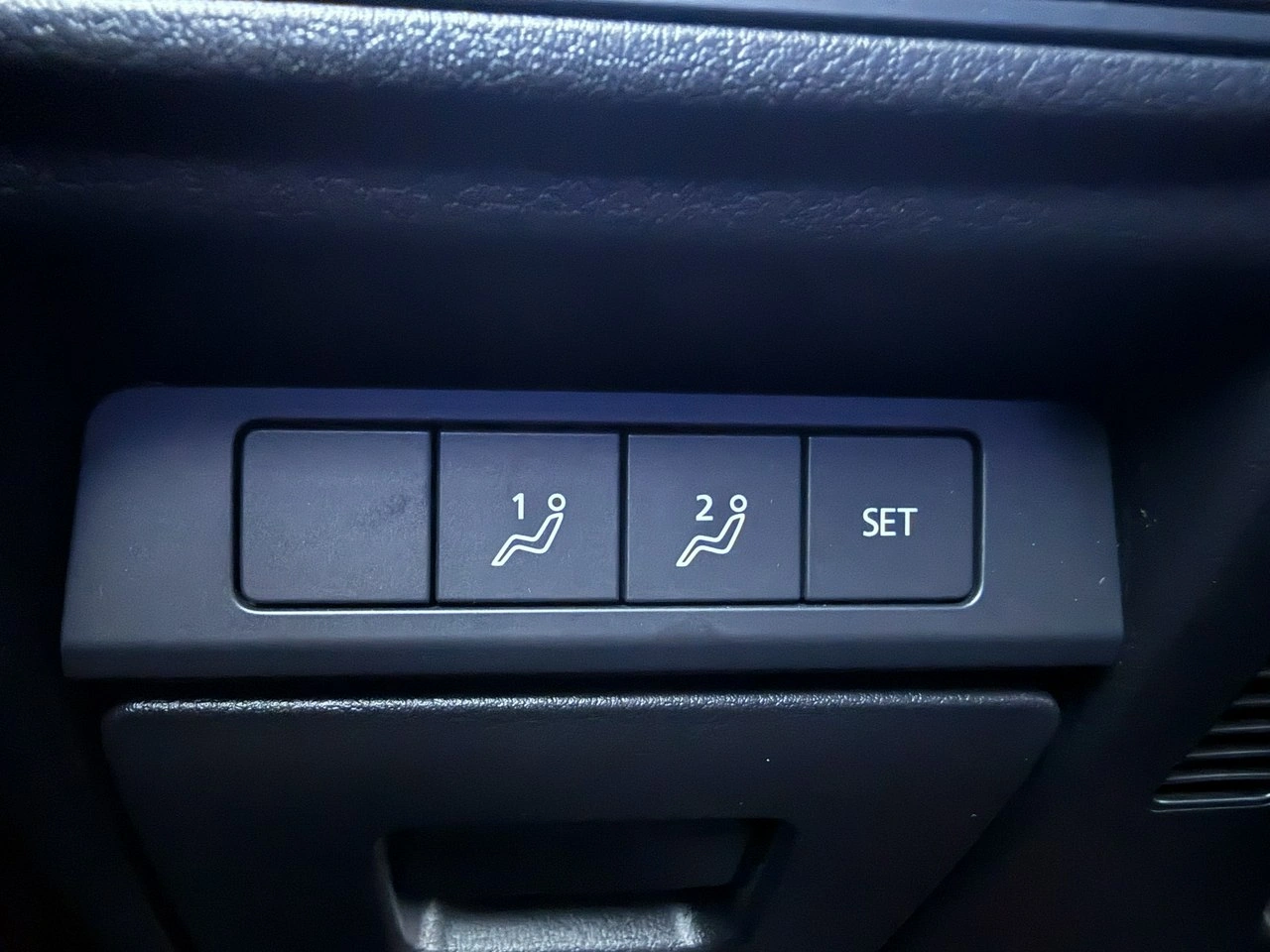 Mazda MX-30 - Zdjęcie 33