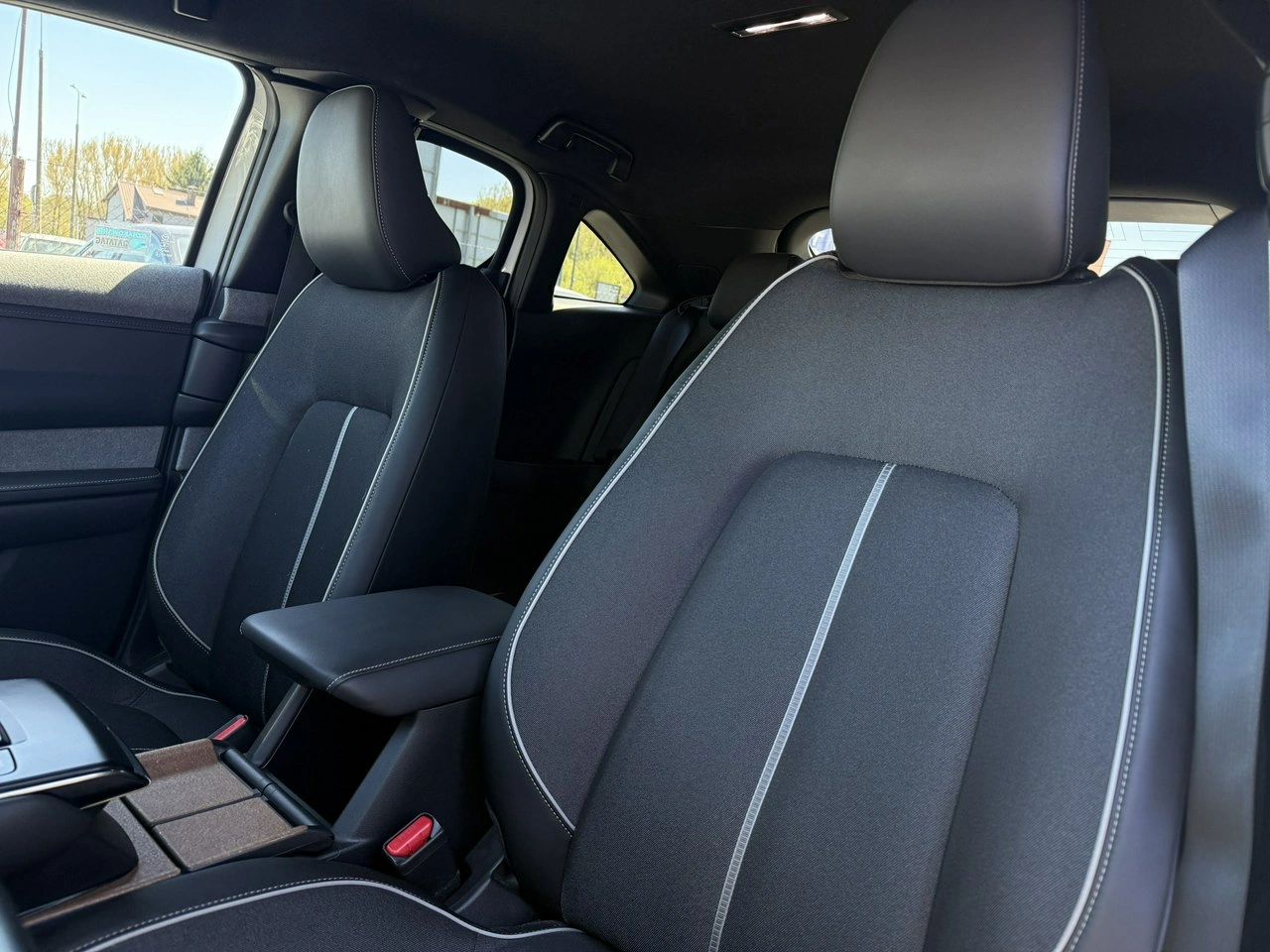 Mazda MX-30 - Zdjęcie 9