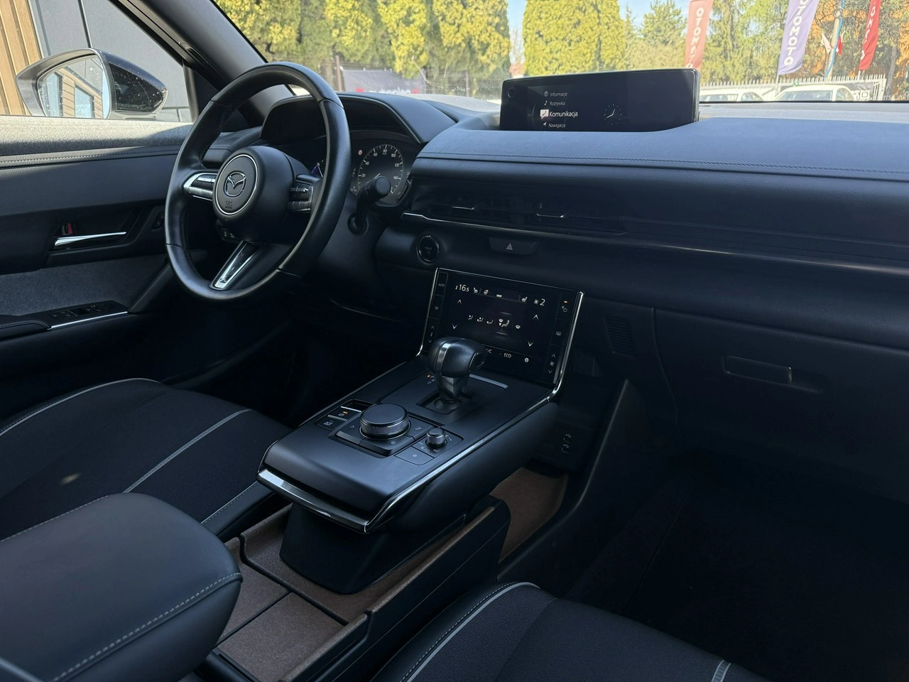 Mazda MX-30 - Zdjęcie 12