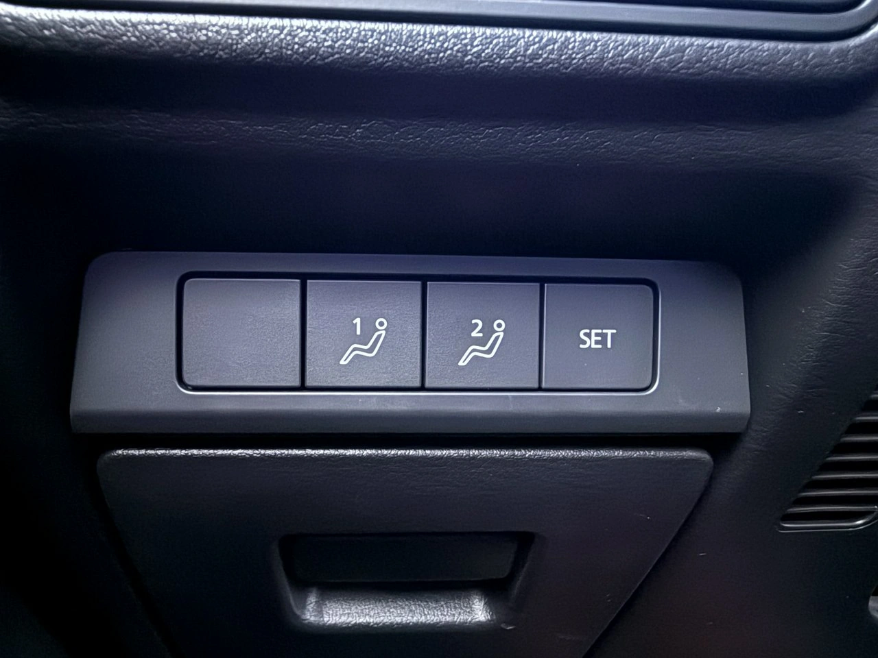 Mazda MX-30 - Zdjęcie 32