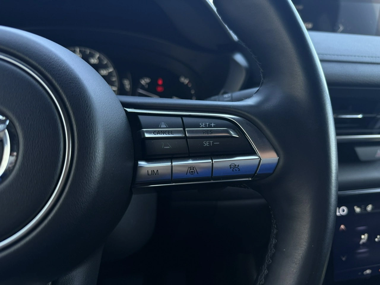 Mazda MX-30 - Zdjęcie 15