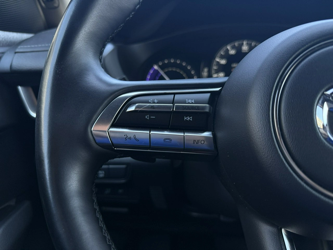 Mazda MX-30 - Zdjęcie 16