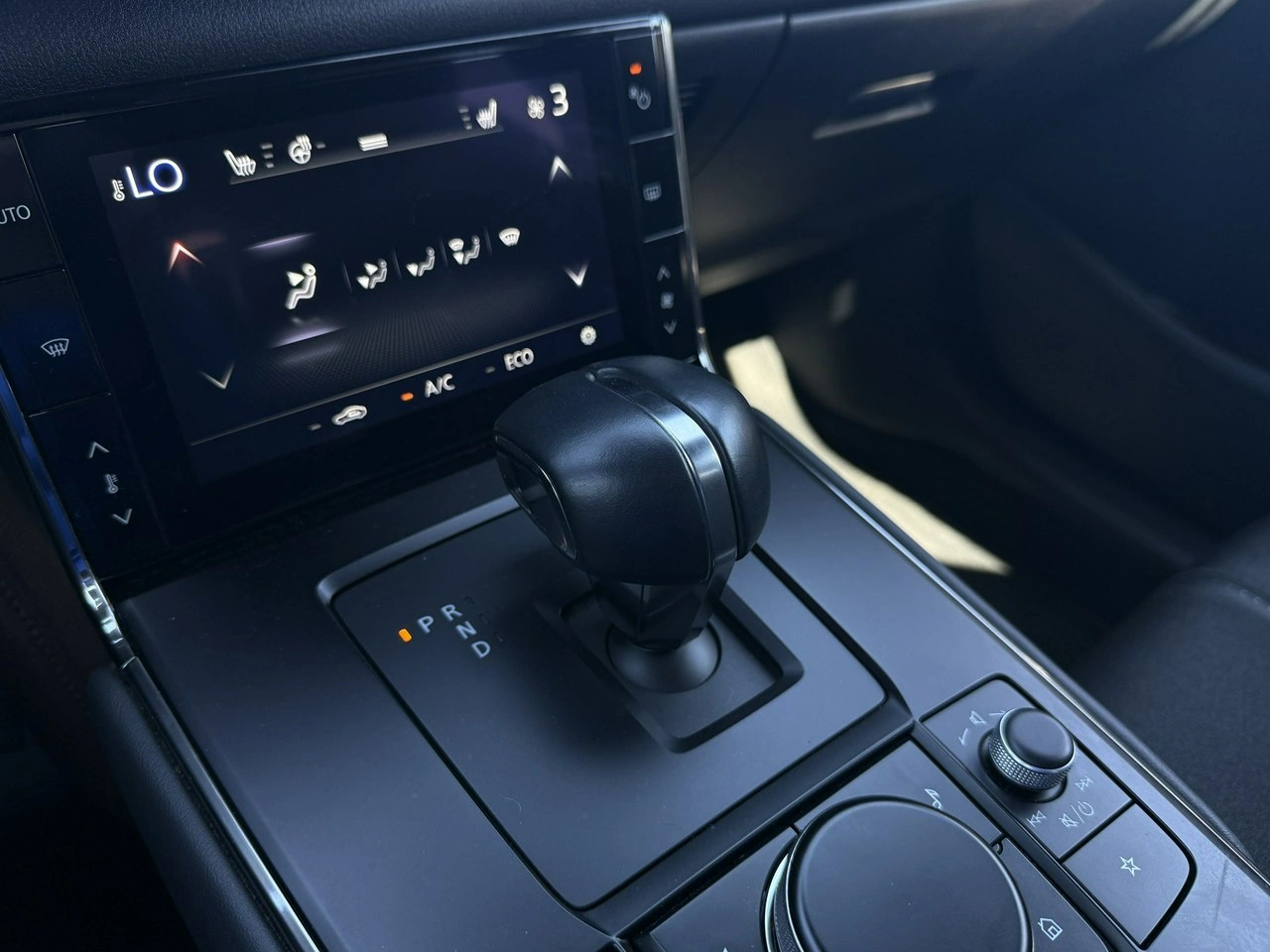 Mazda MX-30 - Zdjęcie 26