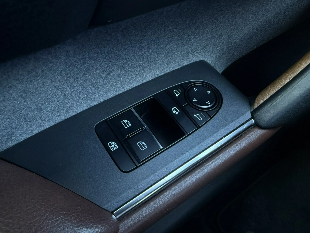 Mazda MX-30 - Zdjęcie 30