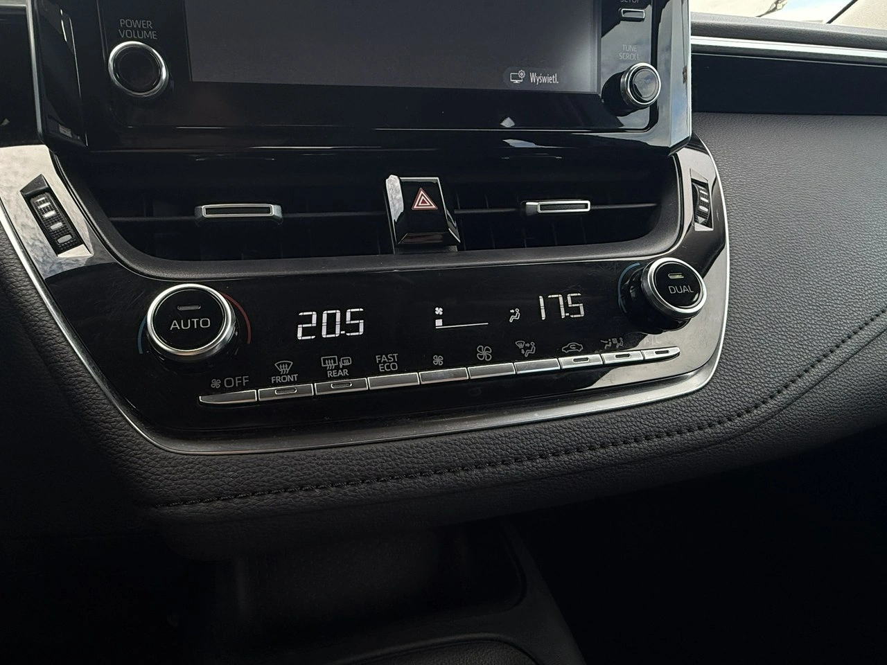 Toyota Corolla - Zdjęcie 24