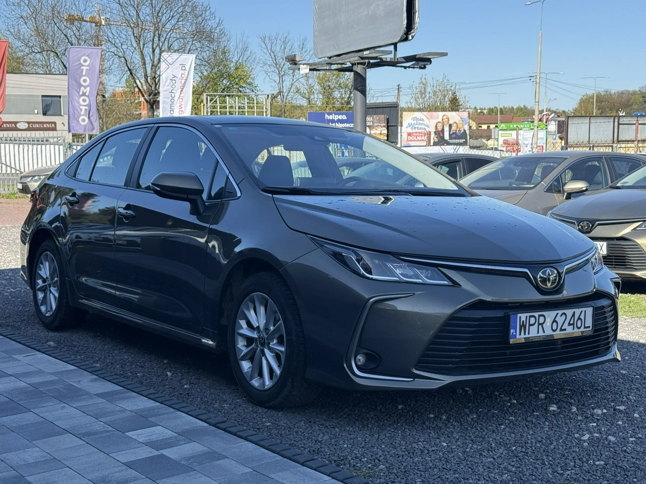 Toyota Corolla - Zdjęcie 2