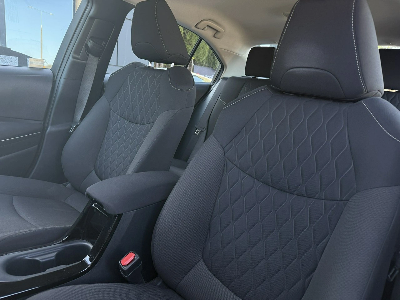 Toyota Corolla - Zdjęcie 6