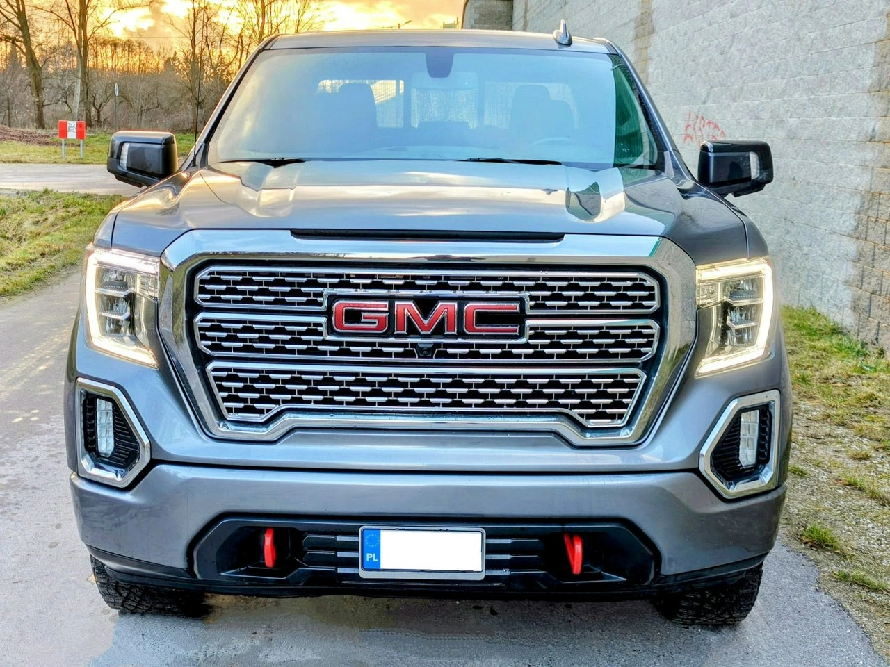 GMC Sierra - Zdjęcie 1