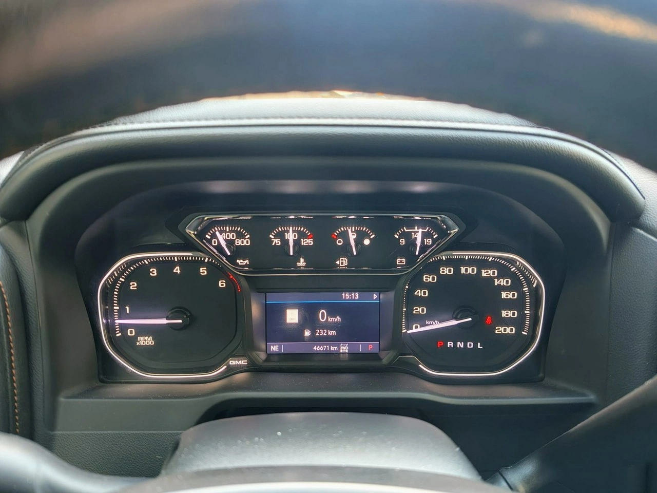 GMC Sierra - Zdjęcie 23